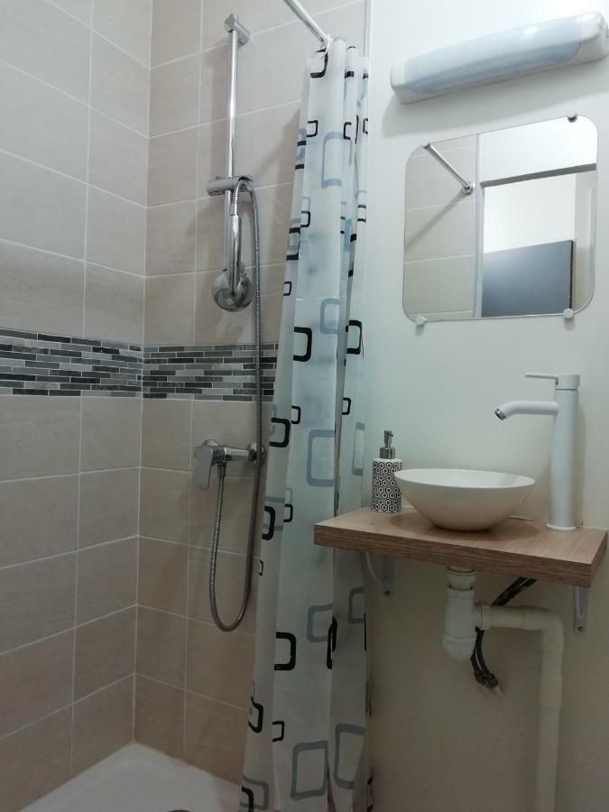 Chic Studio Near Paris Saint-Denis (Seine-Saint-Denis) Exterior foto